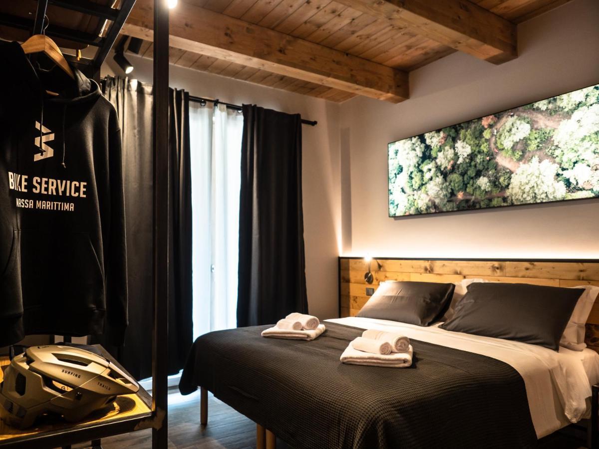 Hotel Sleep 'N' Ride Massa Marittima Extérieur photo
